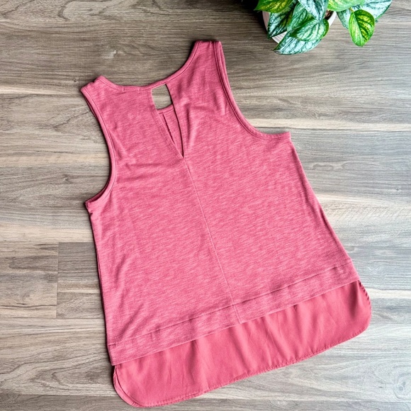 J.Crew Sleeveless Layered Hem Tank Top in Rosewood – Size M - Picture 8 of 9
